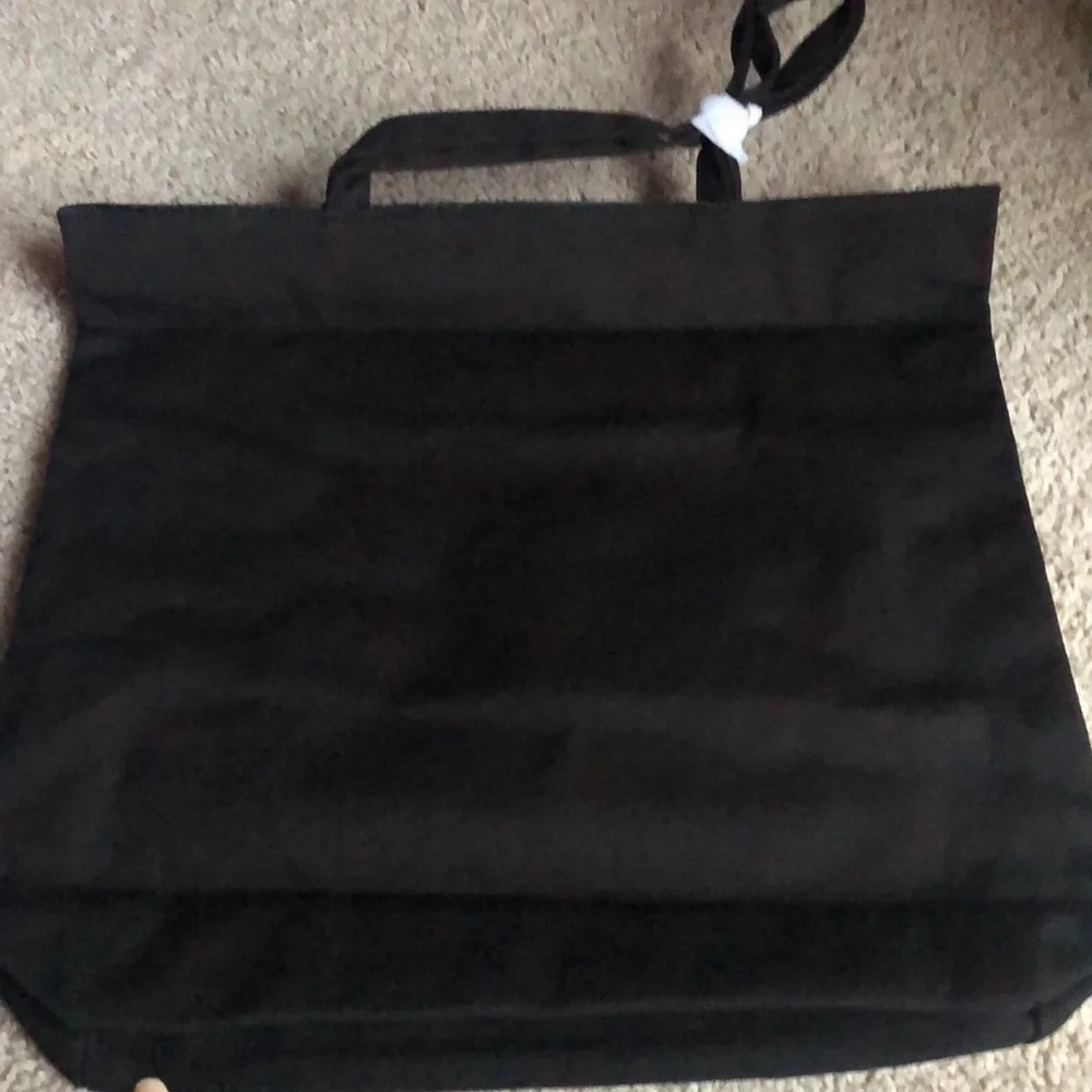 VICTORIA’S SECRET TOTE BAG